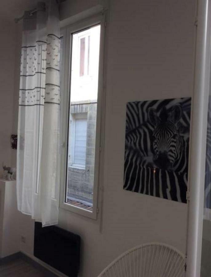 Appartement T1 Hyper Centre Place De La Victoire Bordeaux Exteriör bild